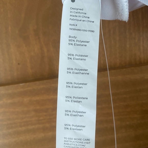 NWT Fabletics Pia Light Front Twist Tank - Picture 5 of 5